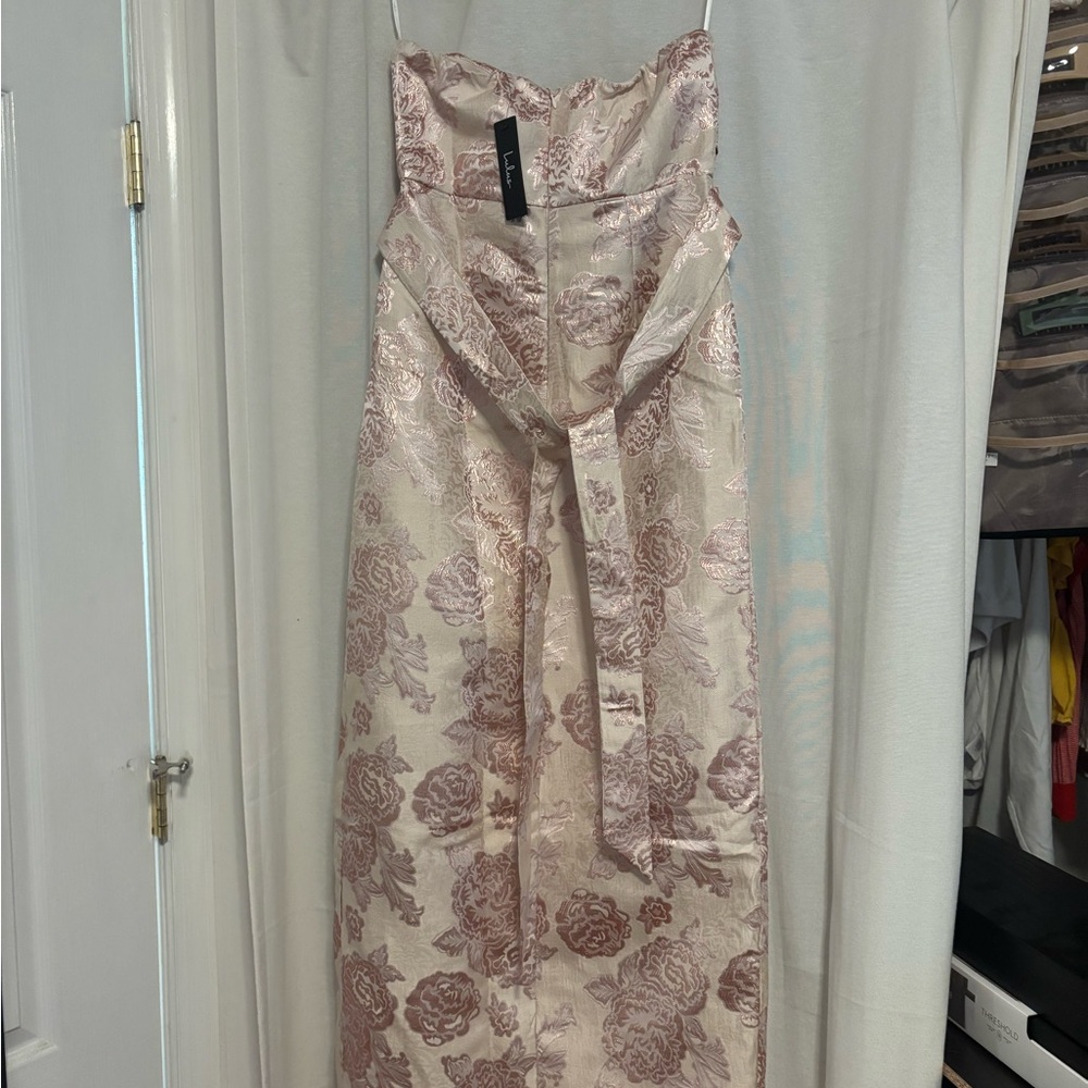 NWT - Lulu’s Redefine Regal Pale Pink Floral Jacquard Strapless Maxi Dress - NWT - Picture 5 of 5
